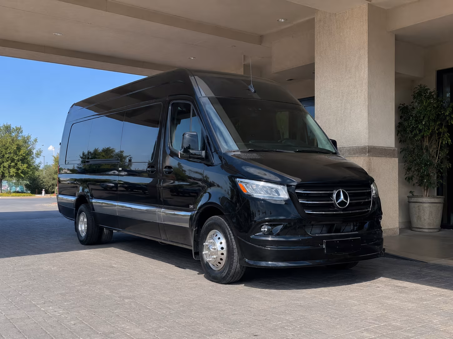 find the perfect transportation for your next prom 1