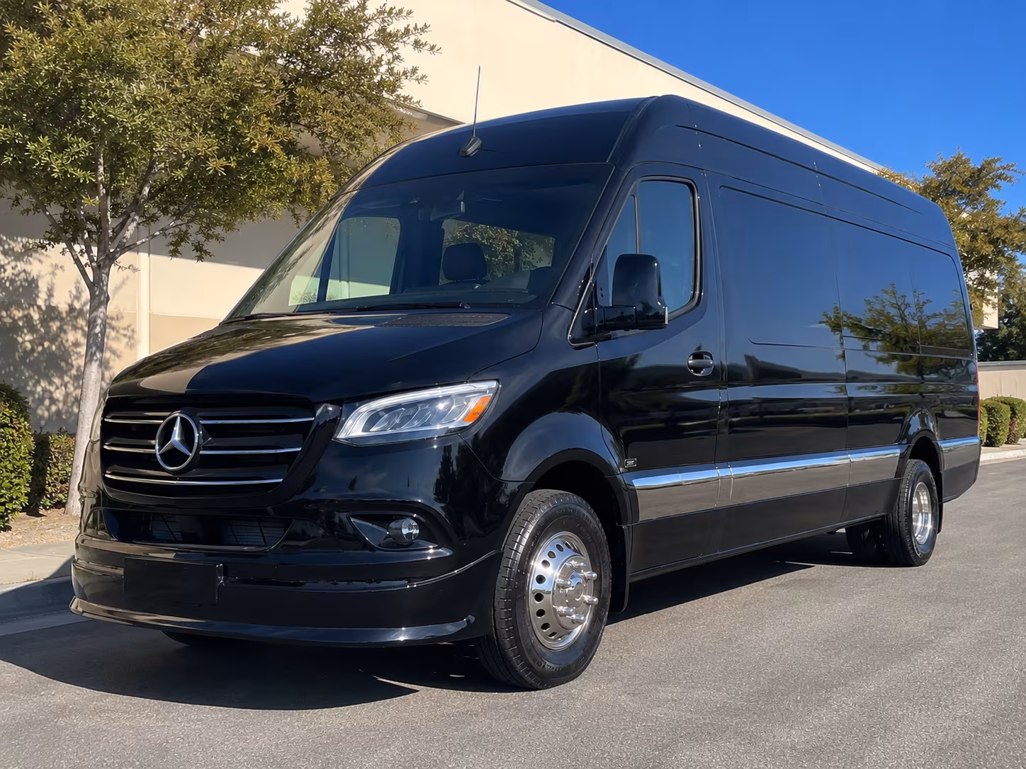 pittsburgh 20 passenger sprinter van