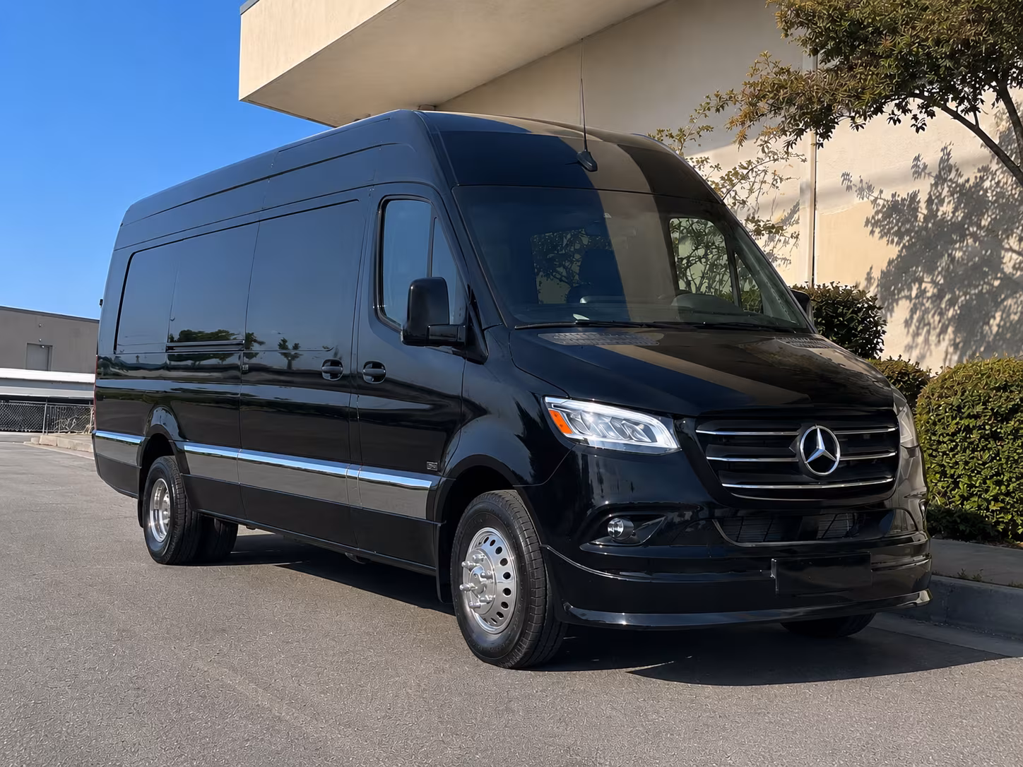 pittsburgh 8 passenger sprinter van