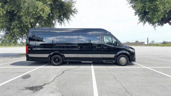 sprinter limousine pittsburgh
